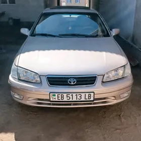 Toyota Camry 1998