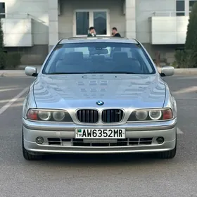 BMW E39 2003