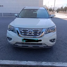 Nissan Pathfinder 2020