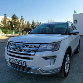 Ford Explorer 2019