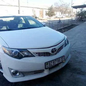 Toyota Camry 2013