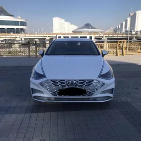 Hyundai Sonata 2021