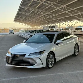 Toyota Avalon 2020