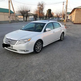 Toyota Avalon 2011