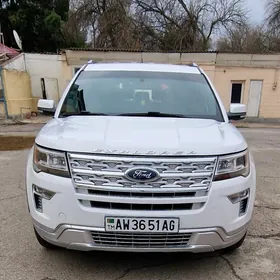 Ford Explorer 2019