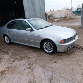 BMW E39 2003