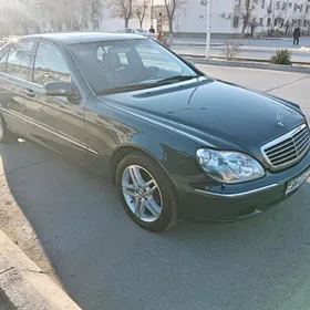 Mercedes-Benz S-Class 2000