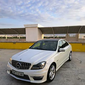 Mercedes-Benz C350 2012