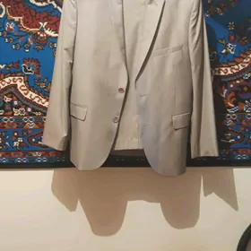 продам костюм