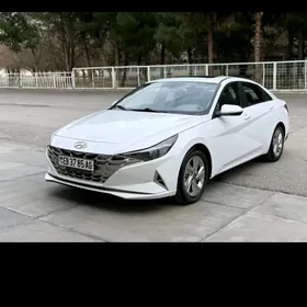 Hyundai Elantra 2021