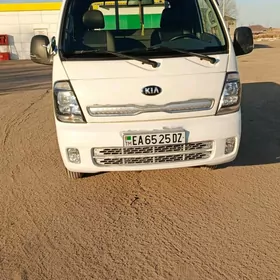 Kia Bongo 2020