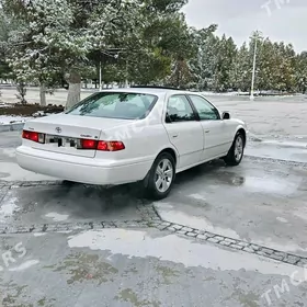 Toyota Camry 2001