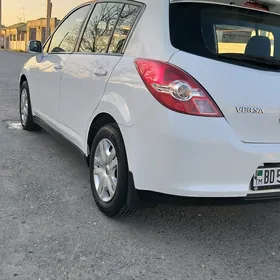 Nissan Versa 2010