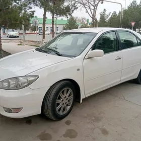 Toyota Camry 2003