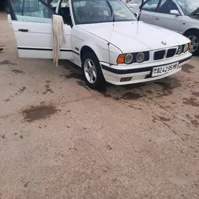 BMW 520 1989