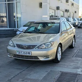 Toyota Camry 2005