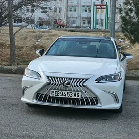 Lexus ES 350 2019