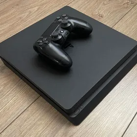 PlayStation 4 1T