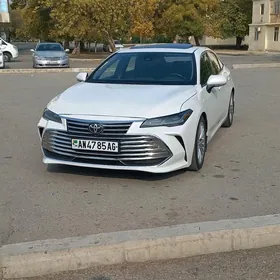 Toyota Avalon 2019