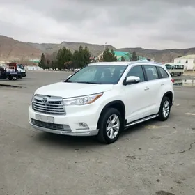 Toyota Highlander 2016