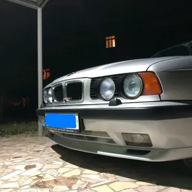 Bmw fara suw sepýän