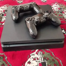 PlayStation 4 Slim 1TB