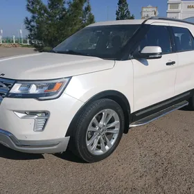 Ford Explorer 2019