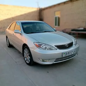 Toyota Camry 2003