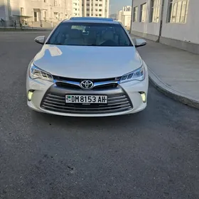 Toyota Camry 2017