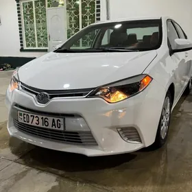 Toyota Corolla 2015