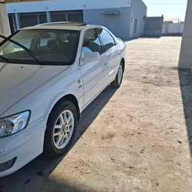 Toyota Camry 2001