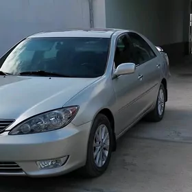 Toyota Camry 2005