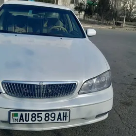 Nissan Maxima 2000