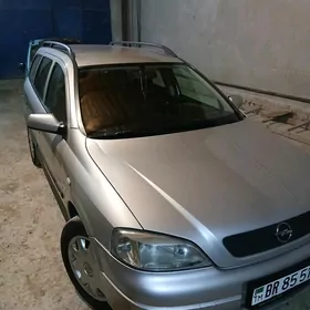 Opel Antara 2002