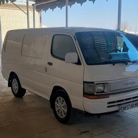 Toyota Hiace 1992