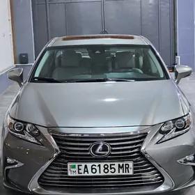 Lexus ES 350 2018