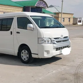 Toyota Hiace 2006