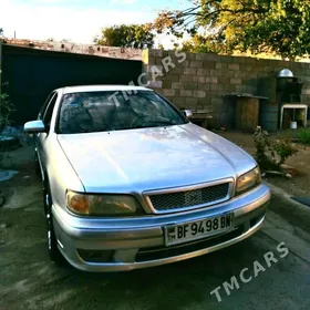 Nissan Cefiro 1995