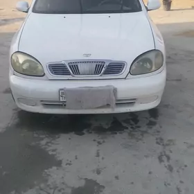 Daewoo Lanos 1999