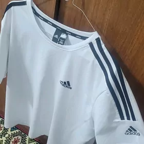 Adidas futbolka