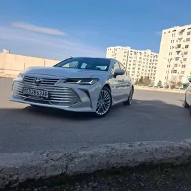 Toyota Avalon 2019