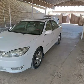 Toyota Camry 2003