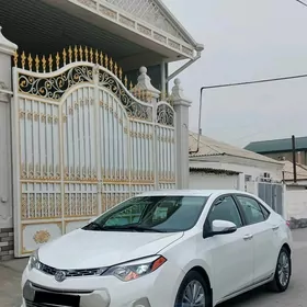 Toyota Corolla 2015