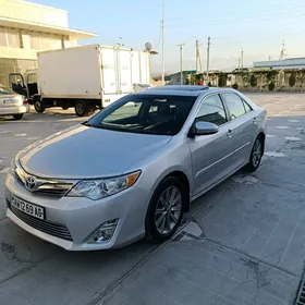 Toyota Camry 2013