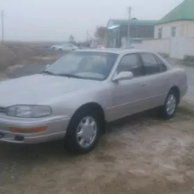 Toyota Camry 1993