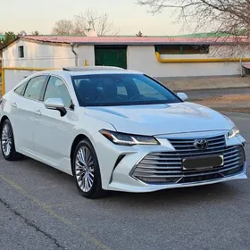 Toyota Avalon 2019