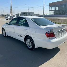 Toyota Camry 2003