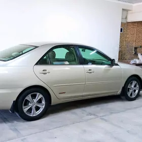 Toyota Camry 2003