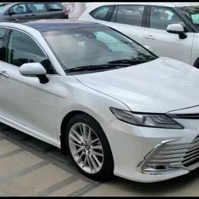 Toyota Camry 2022