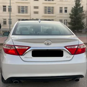 Toyota Camry 2017